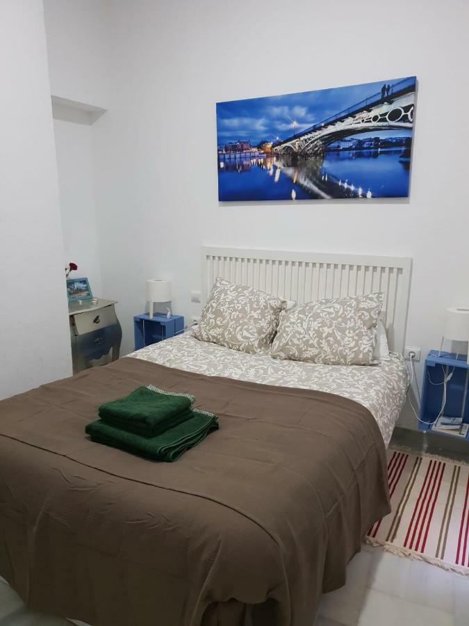 Santas Patronas Street Center Apartment Sevilla Exterior foto